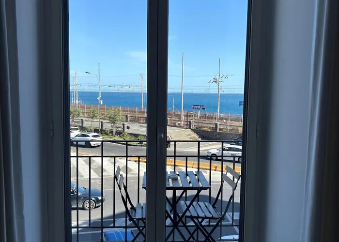 Sea View *
